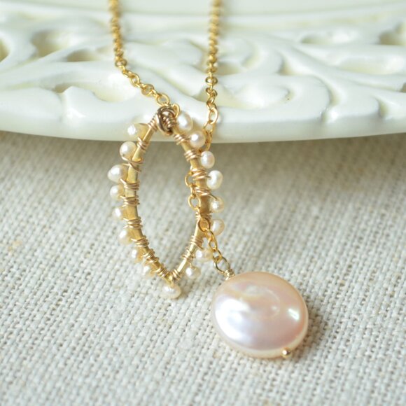 Pink Coin Pearl Lariat Necklace - Hand Made in Canada - Picture 8 of 10